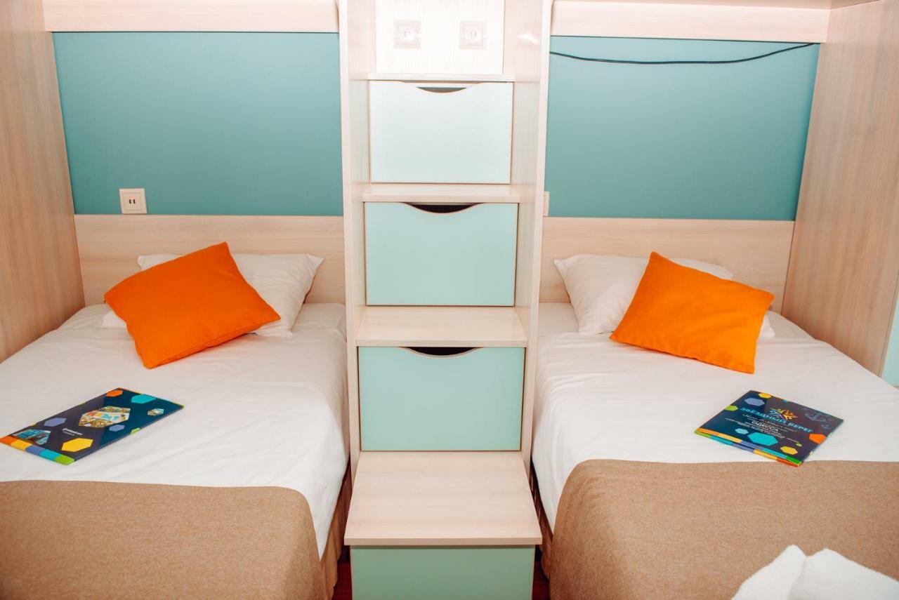 Star Time Family Hotel Resort Gribovka Luaran gambar