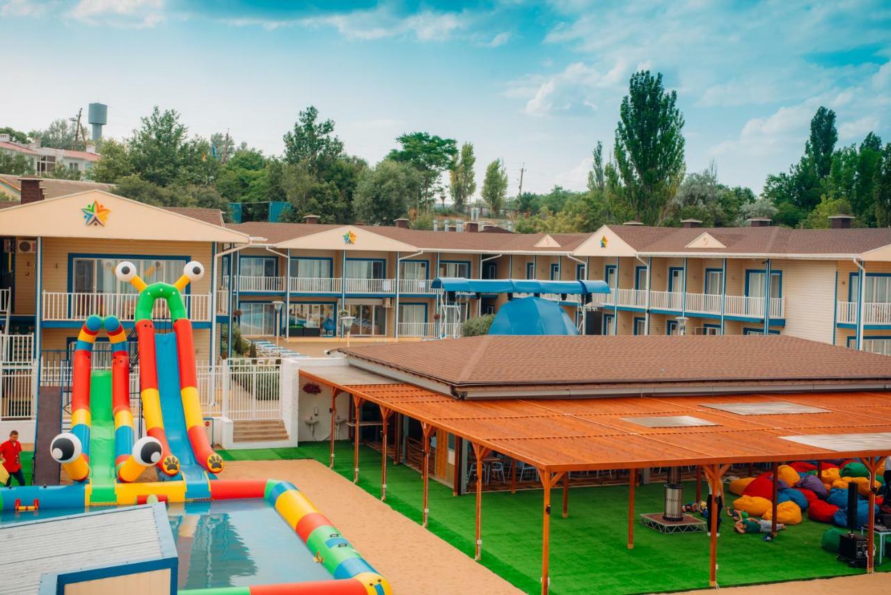Star Time Family Hotel Resort Gribovka Luaran gambar