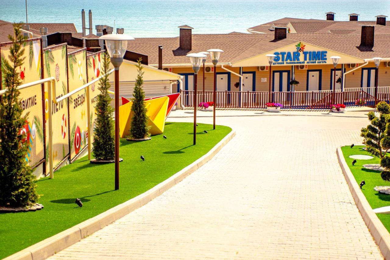 Star Time Family Hotel Resort Gribovka Luaran gambar